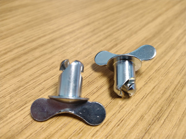 Oval Head Steel Winged Dzus Fastener - 7/16"