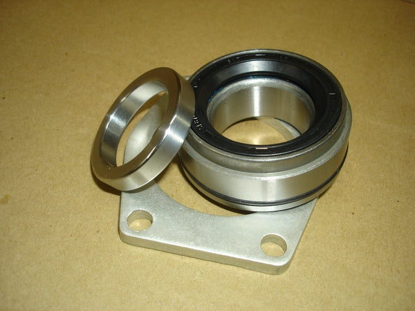 Small Ford Bearing Strange A1023