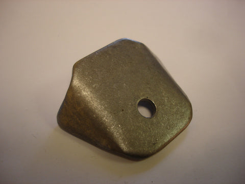 B1001 - 1/4" hole, 1/8" thick - Gussetted Tab